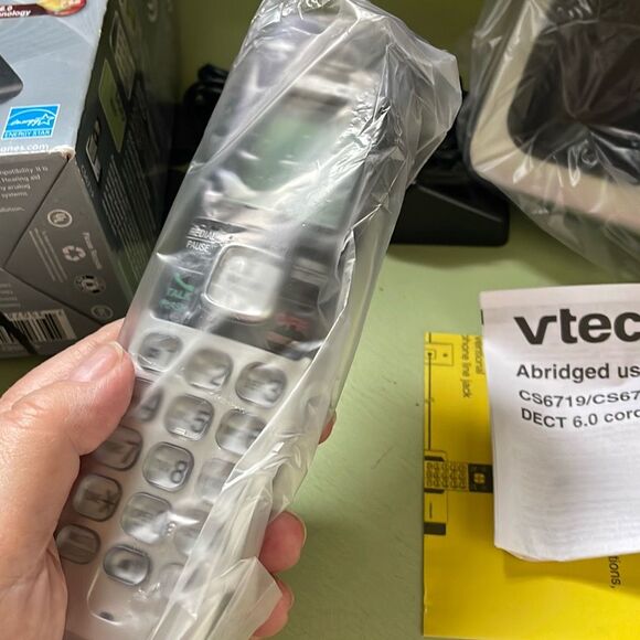 Vtech new in open box cordless phone. - Picture 4 of 9